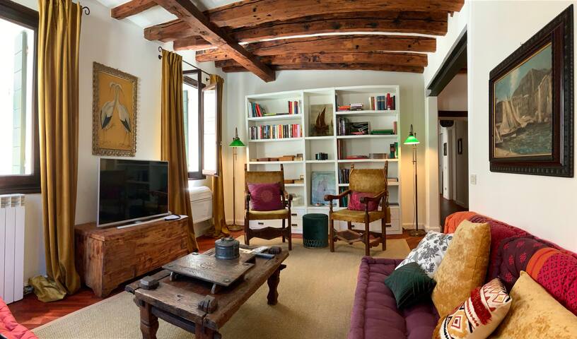 “Misteri d’Oriente 2” CANAL VIEW gallery image 3