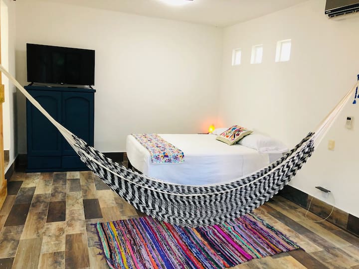 Joaquín Zetina Gasca, Quintana Roo Vacation Rentals & Homes Joaquín