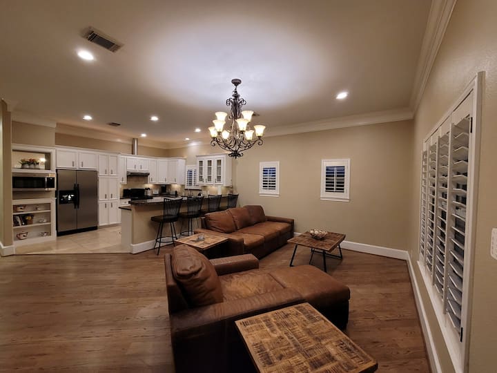 Premium 3/2 Home In The Heart Of Houston Heights - Houston, TX