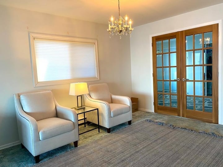 Დასაჯდომი ადგილი