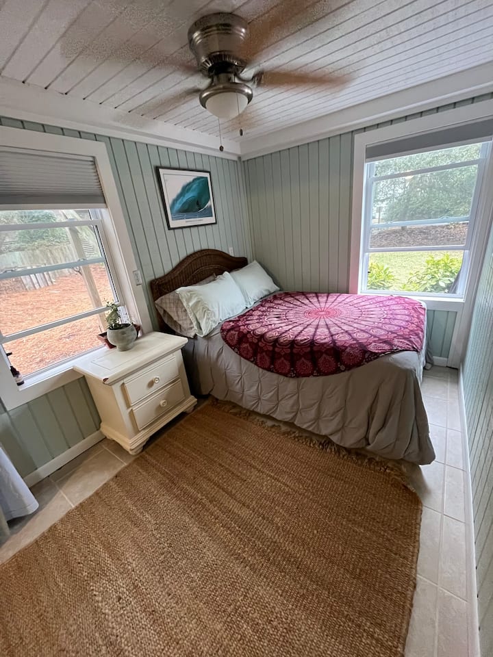 Full/Double bed in Bedroom 2. 