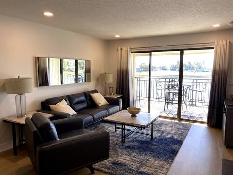 Saddlebrook 2BR/2BA Condo-Lake & Golf Course Views