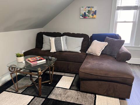 Studio Apartment with Private Entrance