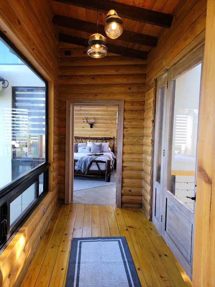 Jarabacoa Dream Home ~ Bronze Door Mountain Villa - Jarabacoa