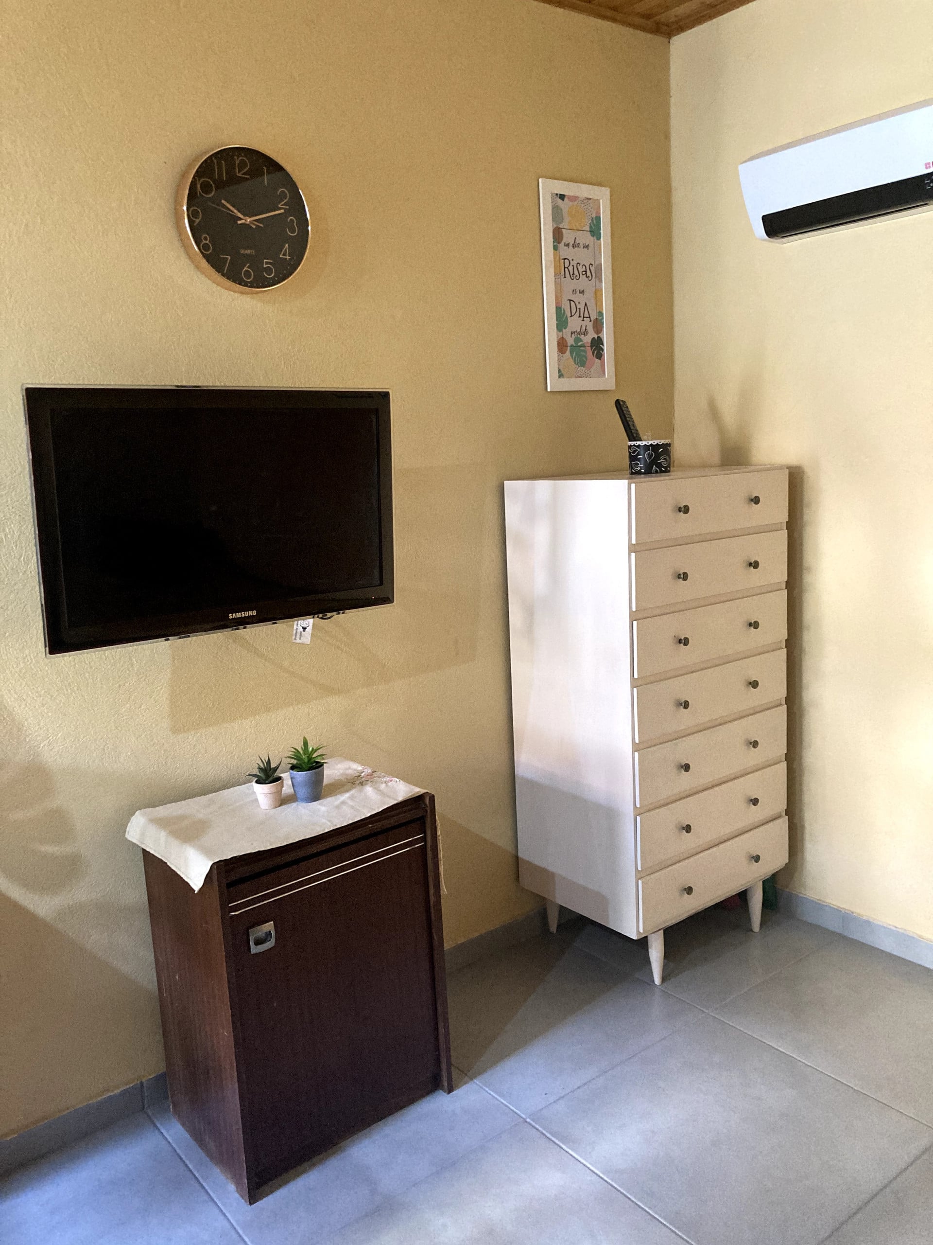 Studio PH in a residential area of Olivos