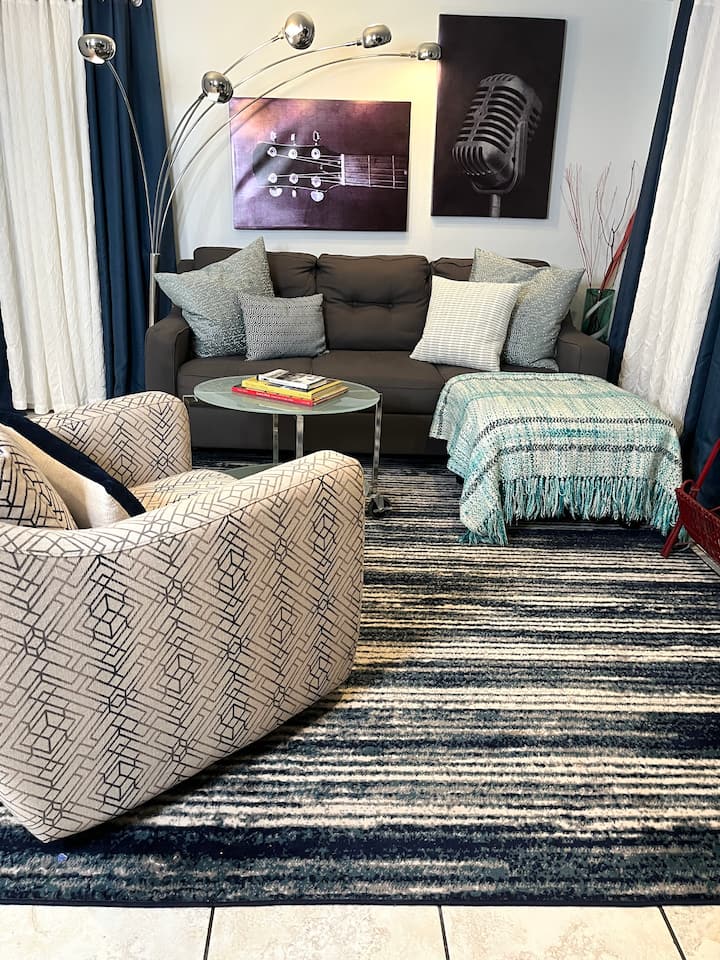 მისაღები ოთახი