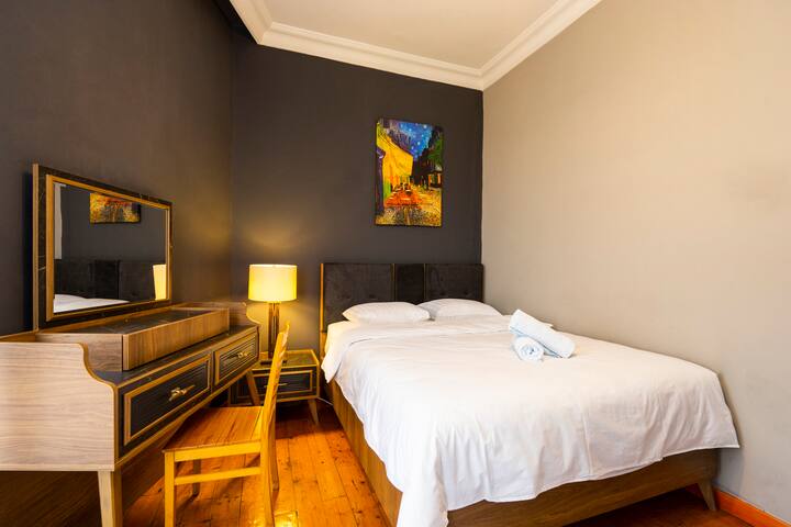 Spacious 3BR Flat w/Magnificent views at Galata gallery image 4