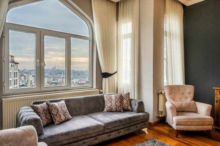 Spacious 3BR Flat w/Magnificent views at Galata gallery image 3
