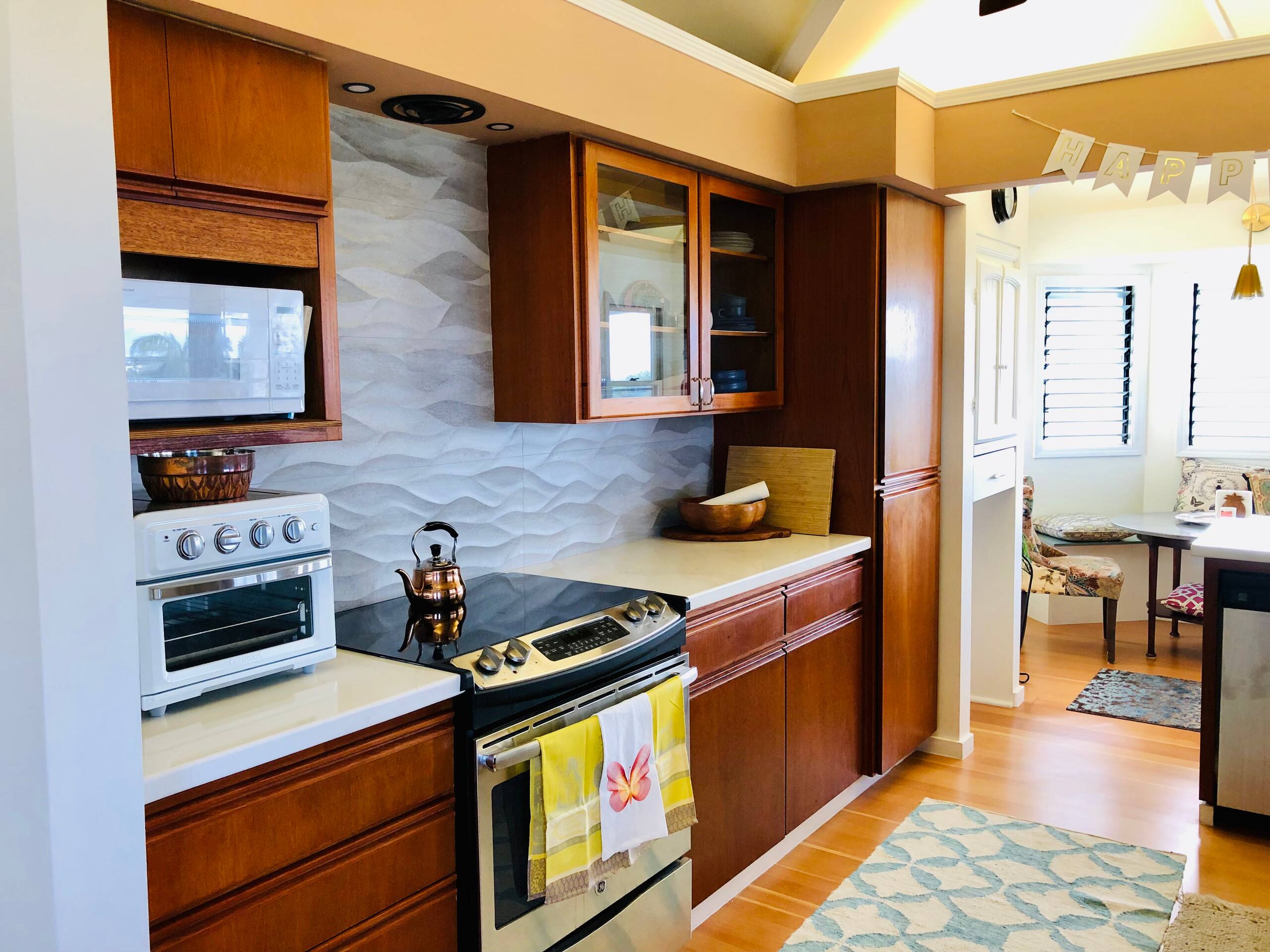 Home in Kailua-Kona · ★4.87 · 3 bedrooms · 4 beds · 2 baths - Image 6