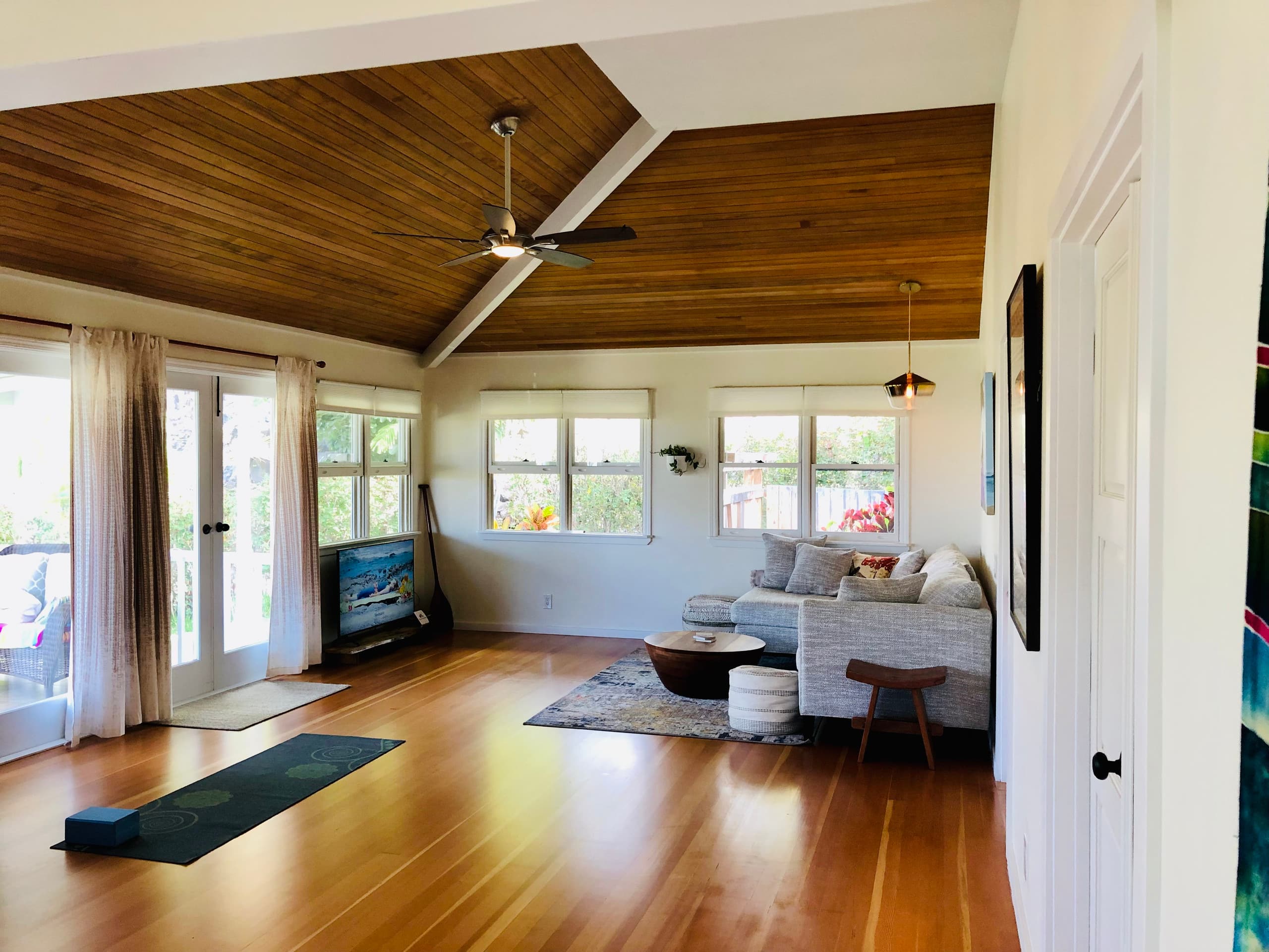 Home in Kailua-Kona · ★4.87 · 3 bedrooms · 4 beds · 2 baths - Image 1