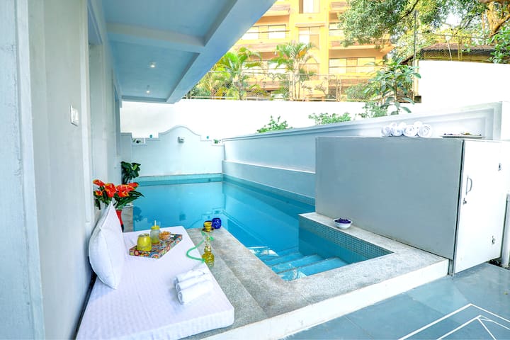 Vitamin Sea Villas | 3BHK-Private Pool-Caretaker
