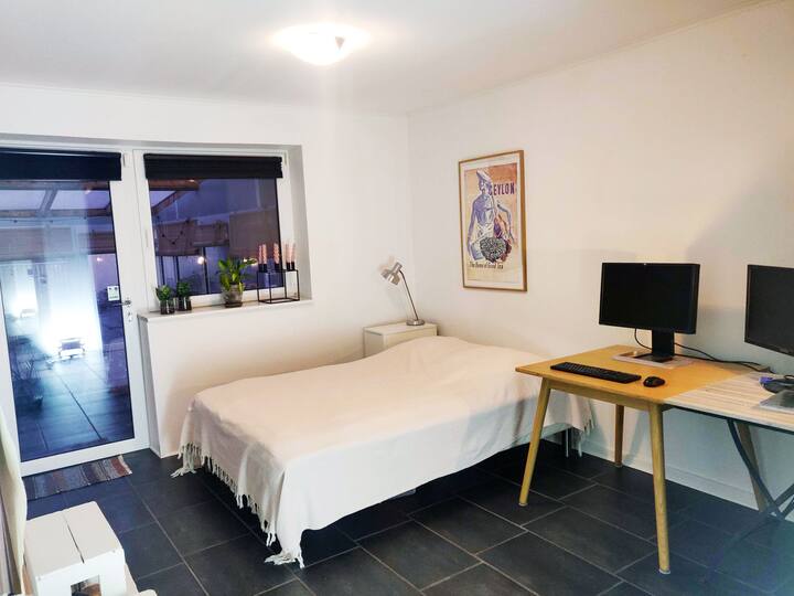 Habitación y oficina