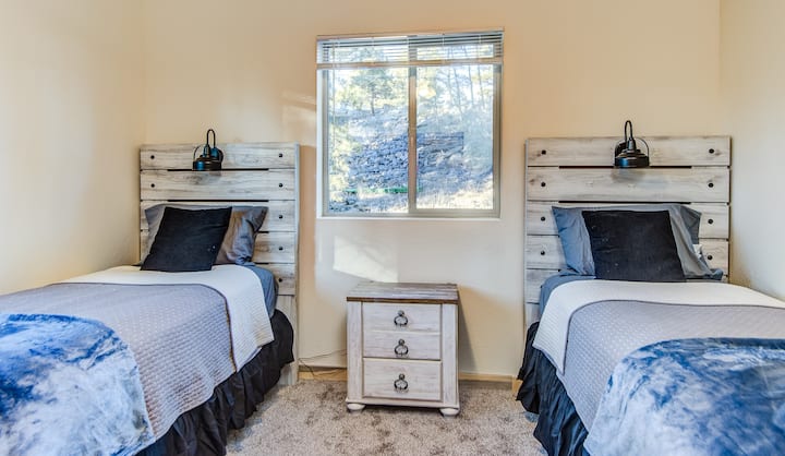 Dvojlôžka v spálni 4 na najvyššom poschodí