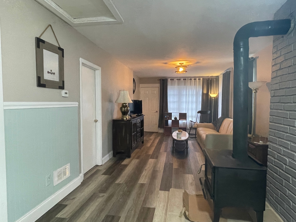 เปิดห้องนั่งเล่นและอาหาร