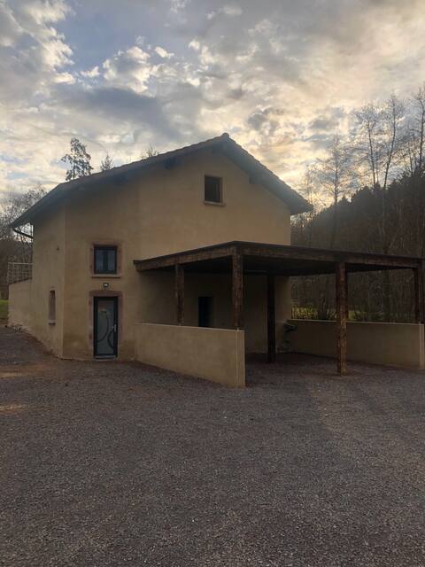 La Ruine  Single-family House with Hot Tub