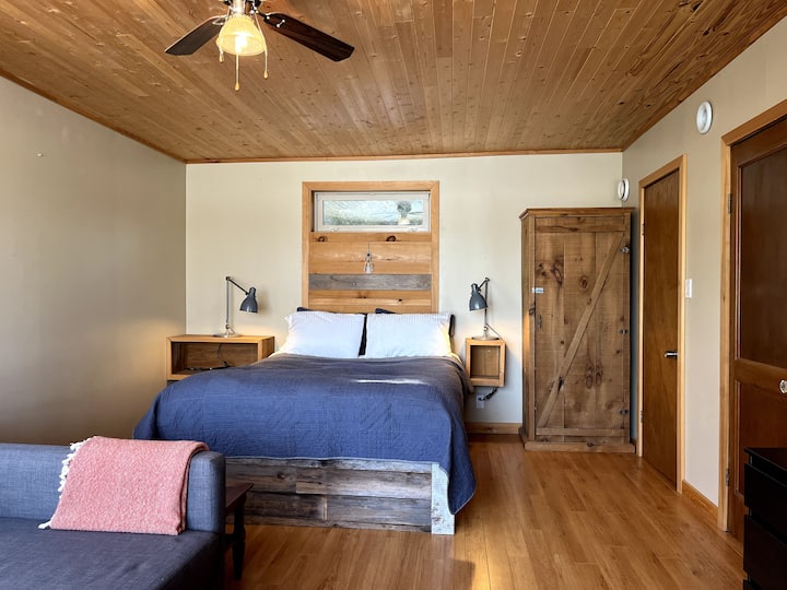 غرفة النوم الرئيسية