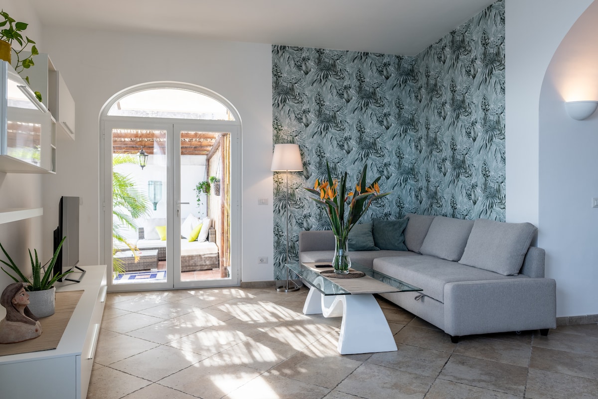 Top performing Airbnb: Casa FeNè in Praiano