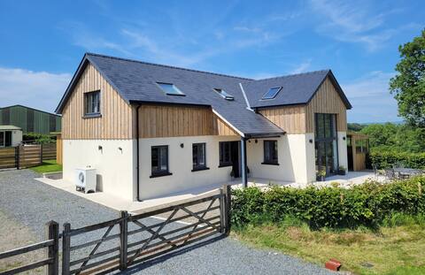 The Red Kite Lodge. A place to relax and recharge.