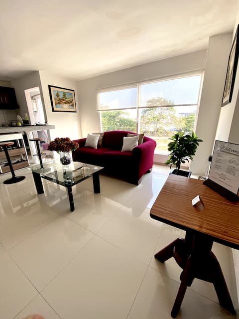 Popular Airbnb listing: Prime 1br apt great location in Riomar