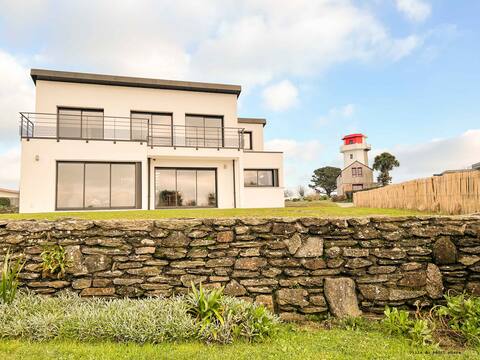The little lighthouse villa - Sea view/ 1-10 pers