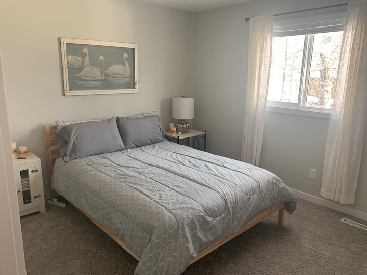 Large master bedroom. Comfy queen size bed. 1 of 2 large closets are available for guest use. 
