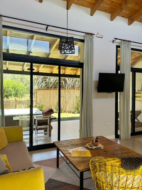 Top performing Airbnb: House in the hilltops + cocktail pool in Cafayate