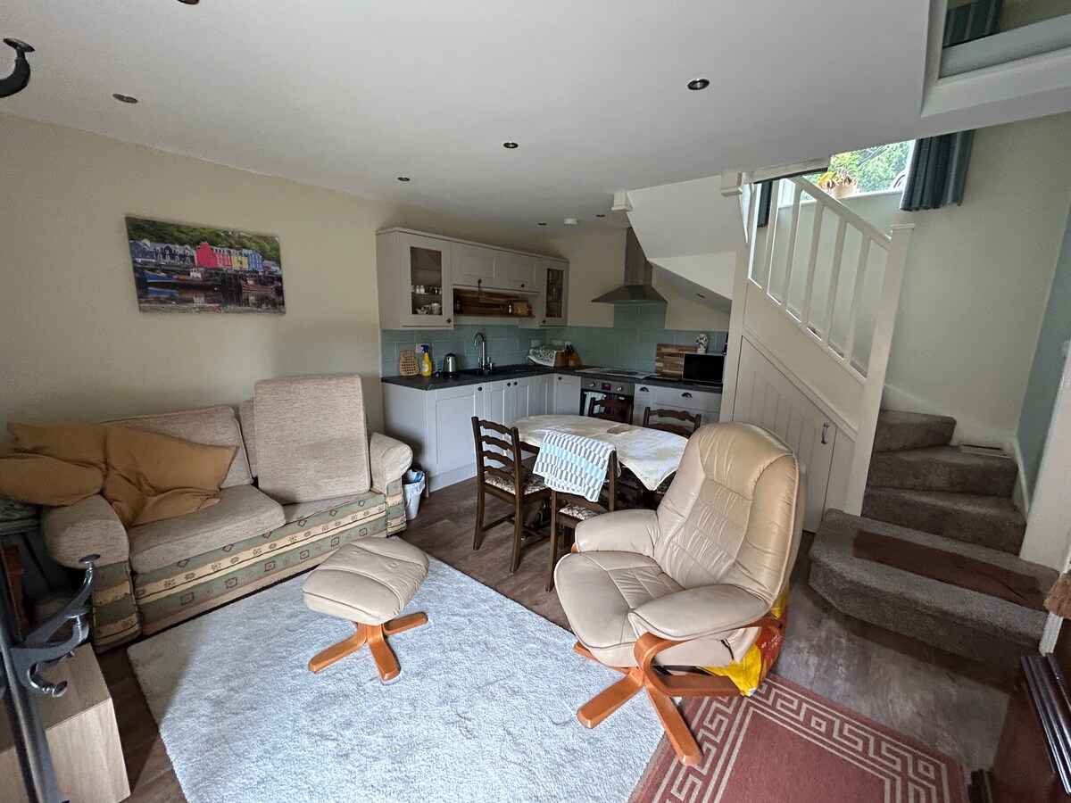 Top performing Airbnb: Mull Barn, Elm Tree Farm in Staffordshire