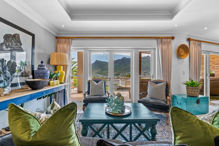 SunsetViews Villa | Sea & Mountain View Retreat gallery image 5