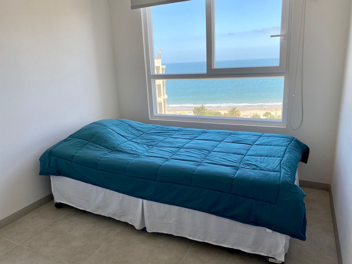 יחידה 2 עם מיטה נפתחת וארון