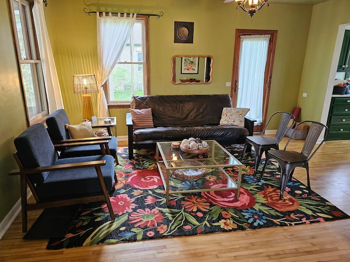Luna Lodge - A Door County Charmer! - Sturgeon Bay