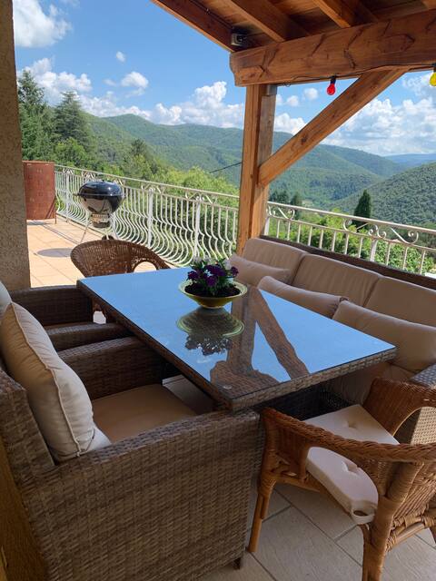 villa Cevennes mountains with private pool