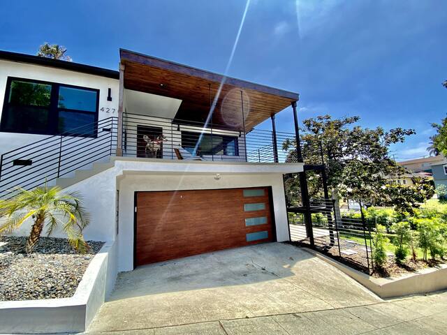 Bright & Open Home in View Heights-Windsor Hills gallery image 4