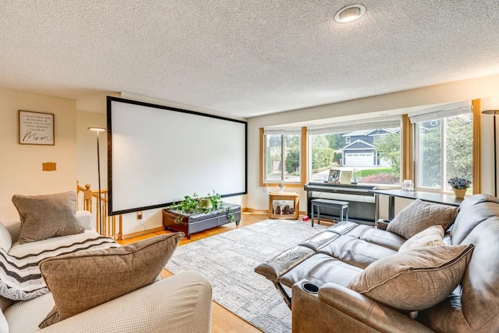 5★top Choice★ 6-bedroom Home Huge Backyard, Max16 - レドモンド, WA
