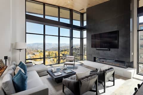 One Snowmass East 607