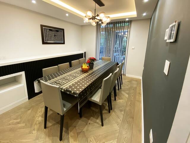 HOMELYSTAY UK – 5 Bedroom Townhouse in Paddington gallery image 5