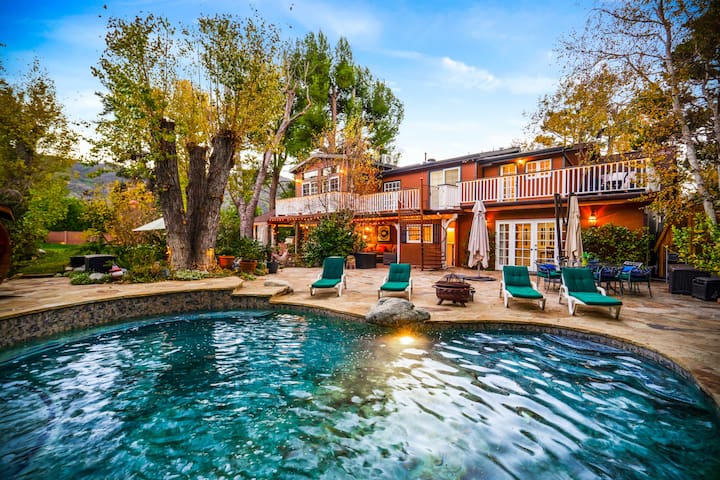 Private Malibu Cottage, Heated Pool, Sauna, Gym