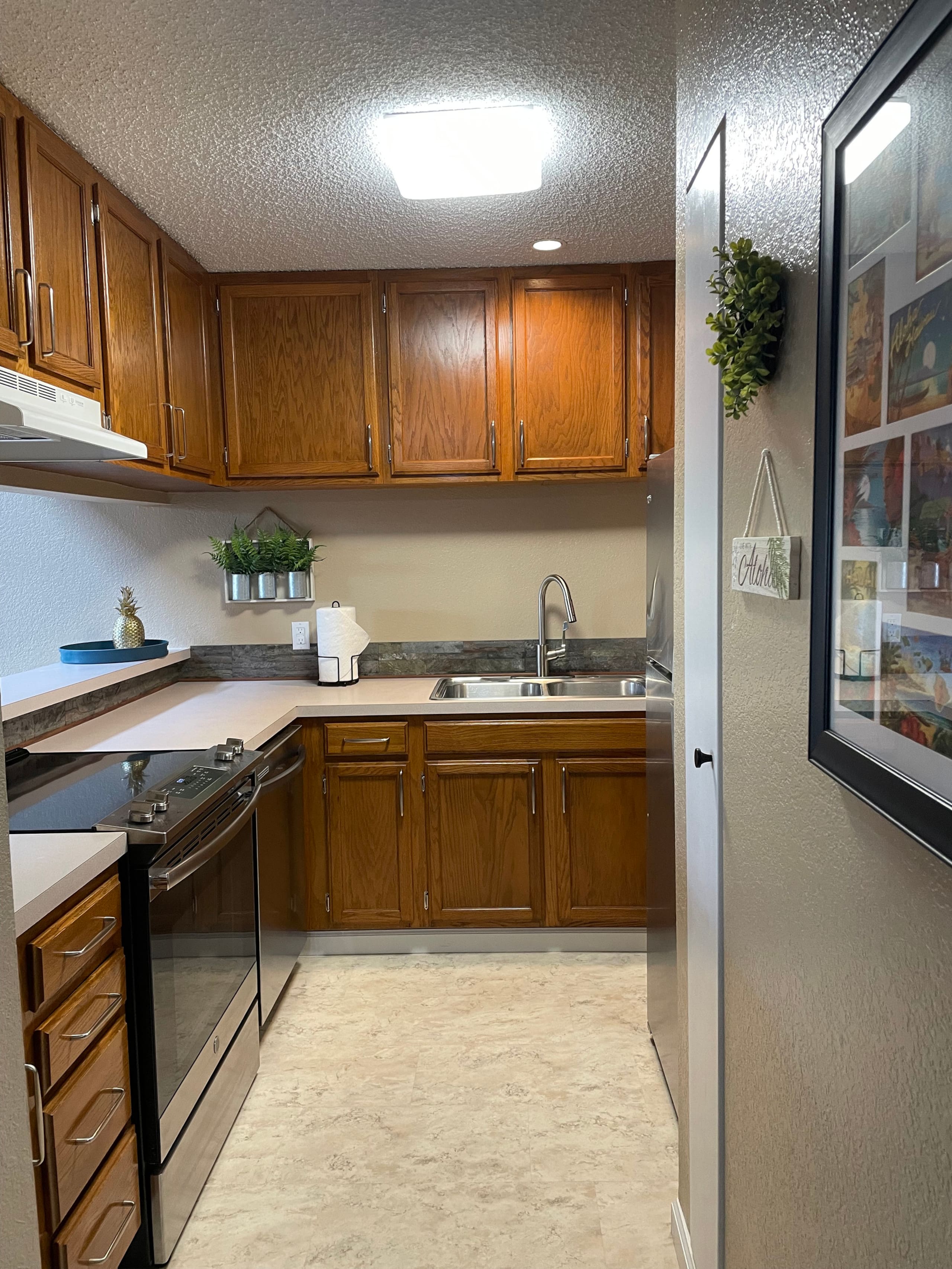 Condo in Kailua-Kona · ★4.89 · 2 bedrooms · 2 beds · 2 baths - Image 13