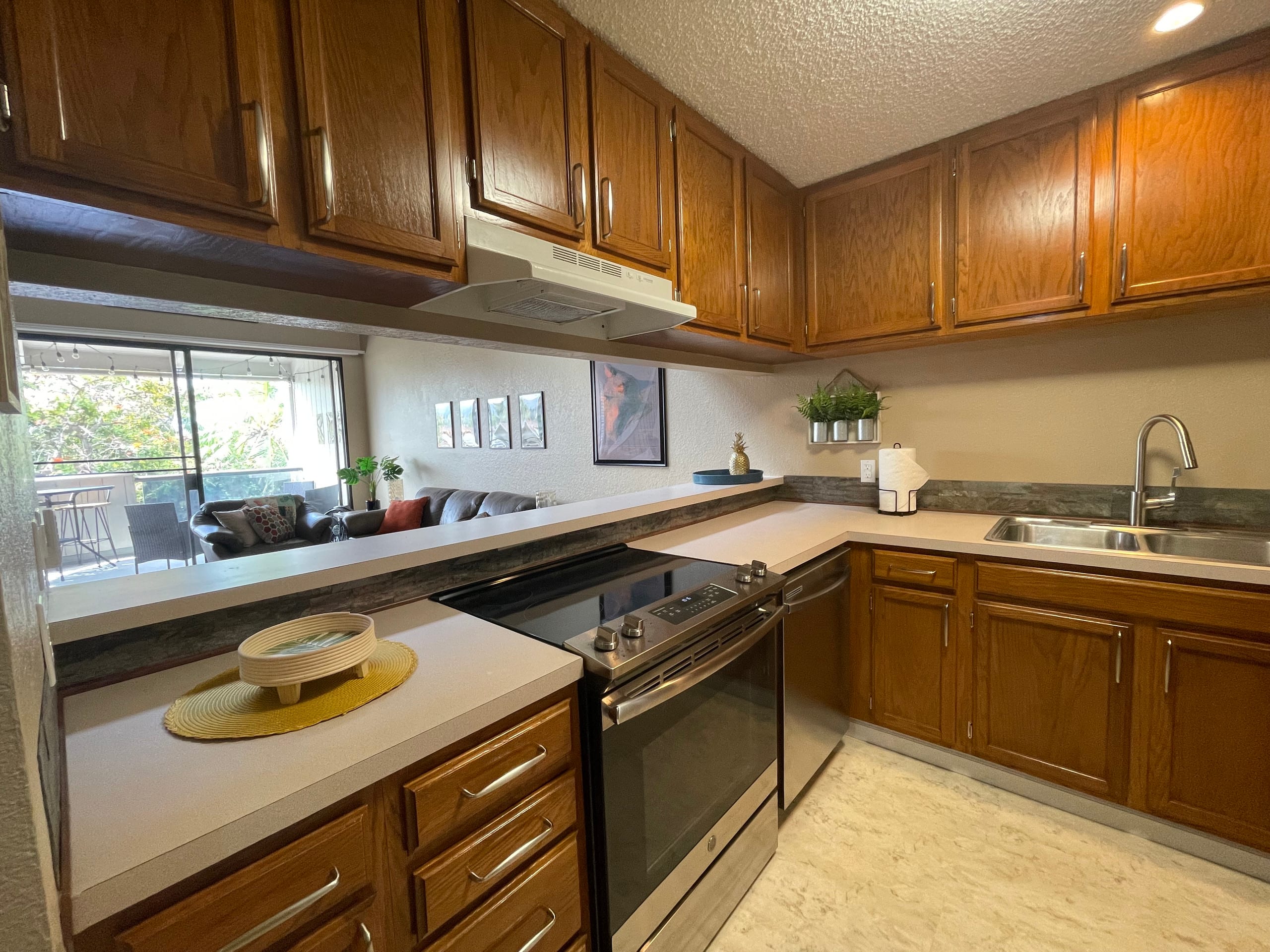 Condo in Kailua-Kona · ★4.89 · 2 bedrooms · 2 beds · 2 baths - Image 10