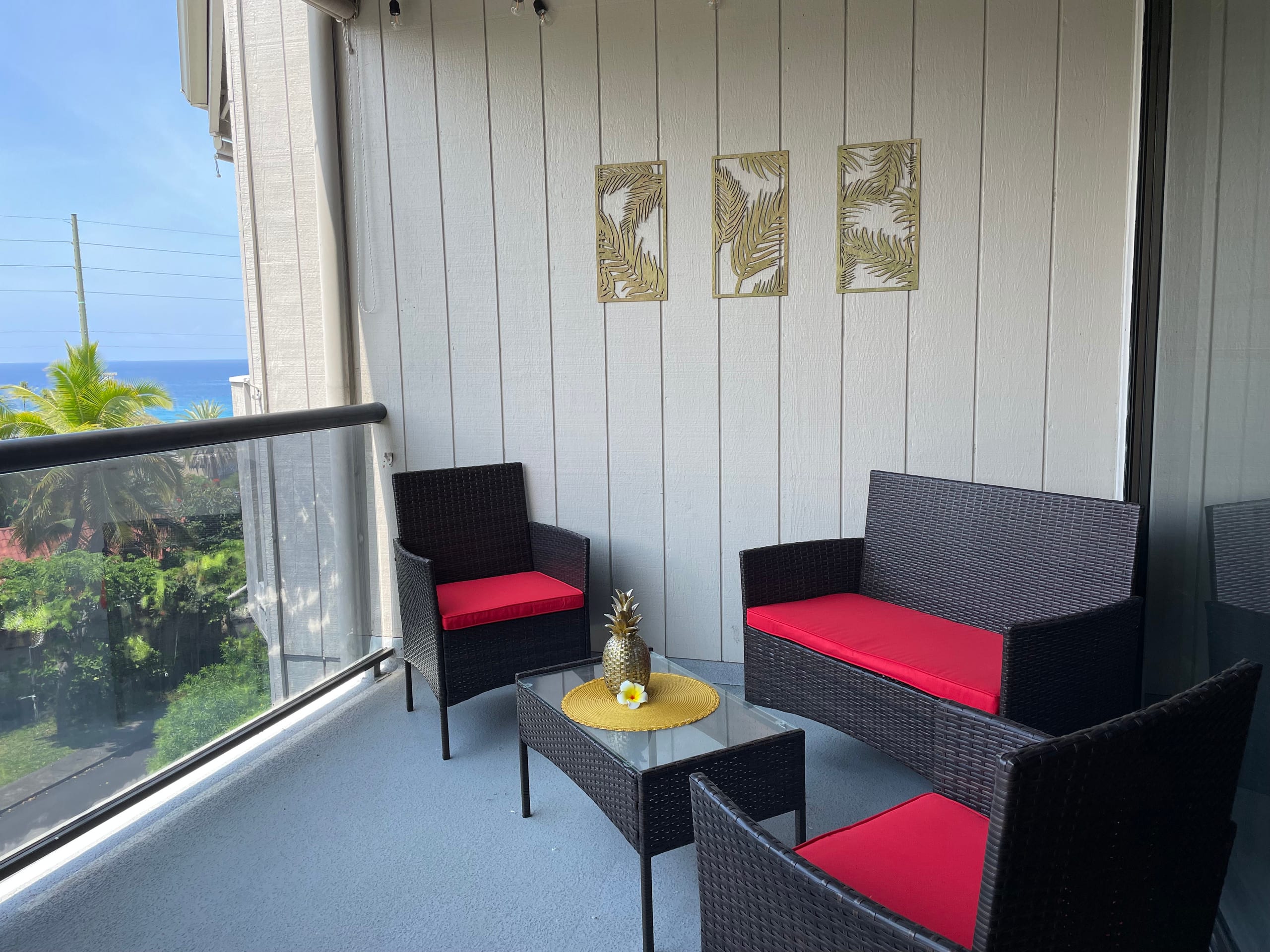 Condo in Kailua-Kona · ★4.89 · 2 bedrooms · 2 beds · 2 baths - Image 2