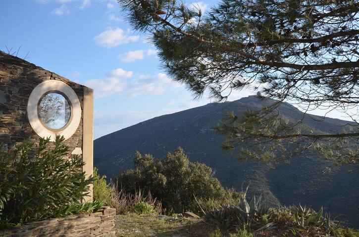 Cozy house in Cadaques IMMO 365 gallery image 5