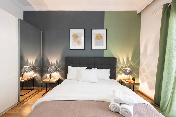 Porto Sea View Apartments – Alex. Svolou gallery image 3