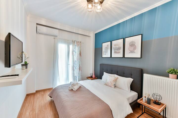 Porto Sea View Apartments – Alex. Svolou gallery image 5