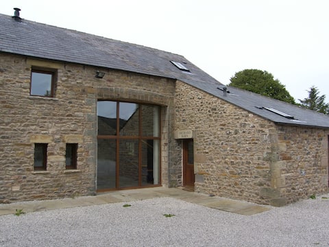 Orchard Barn, Waltons Farm Cottages, Cantsfield.