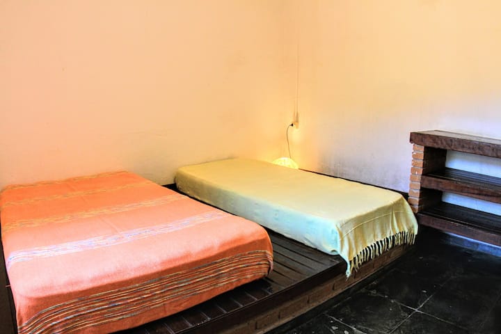 غرفة النوم 1