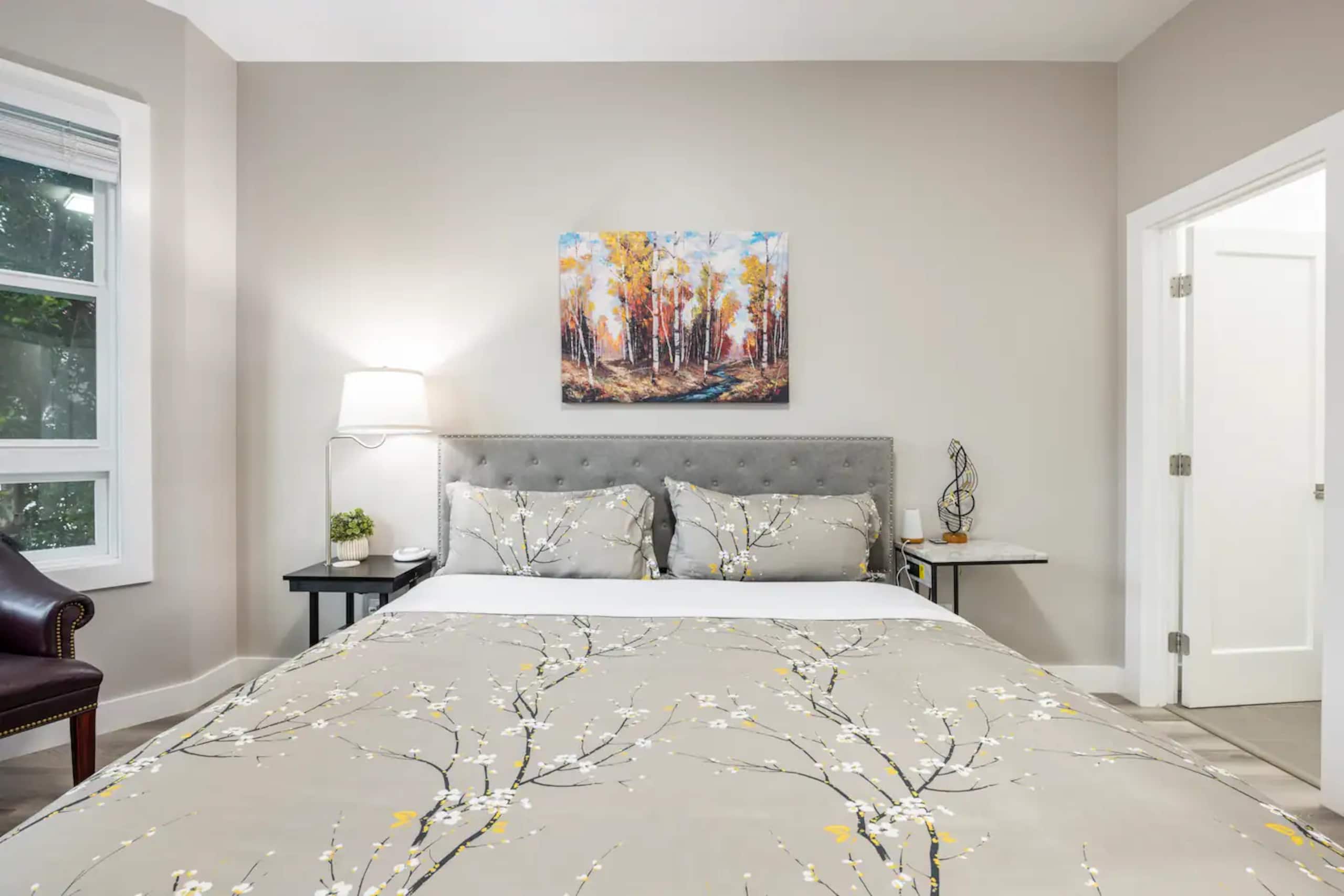 Townhouse in San Francisco · ★4.92 · 3 bedrooms · 3 beds · 3 baths - Image 16