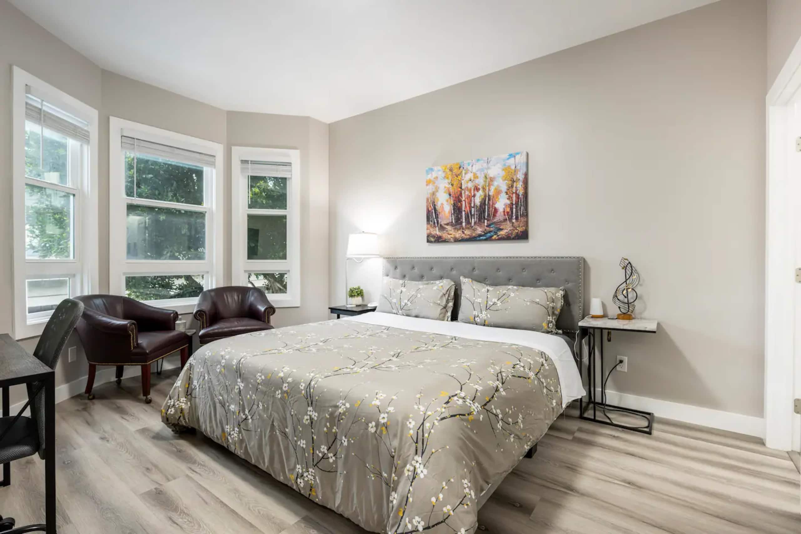 Townhouse in San Francisco · ★4.92 · 3 bedrooms · 3 beds · 3 baths - Image 18