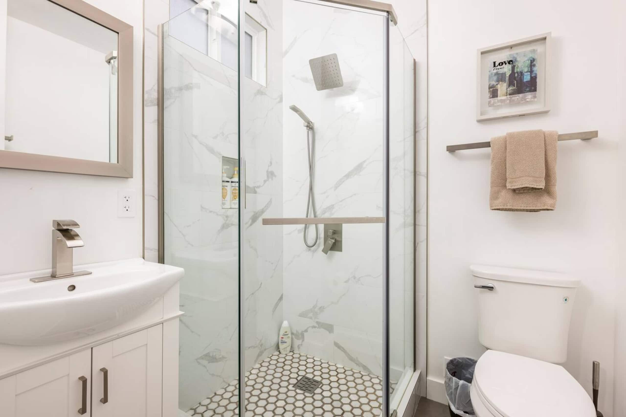 Townhouse in San Francisco · ★4.92 · 3 bedrooms · 3 beds · 3 baths - Image 32