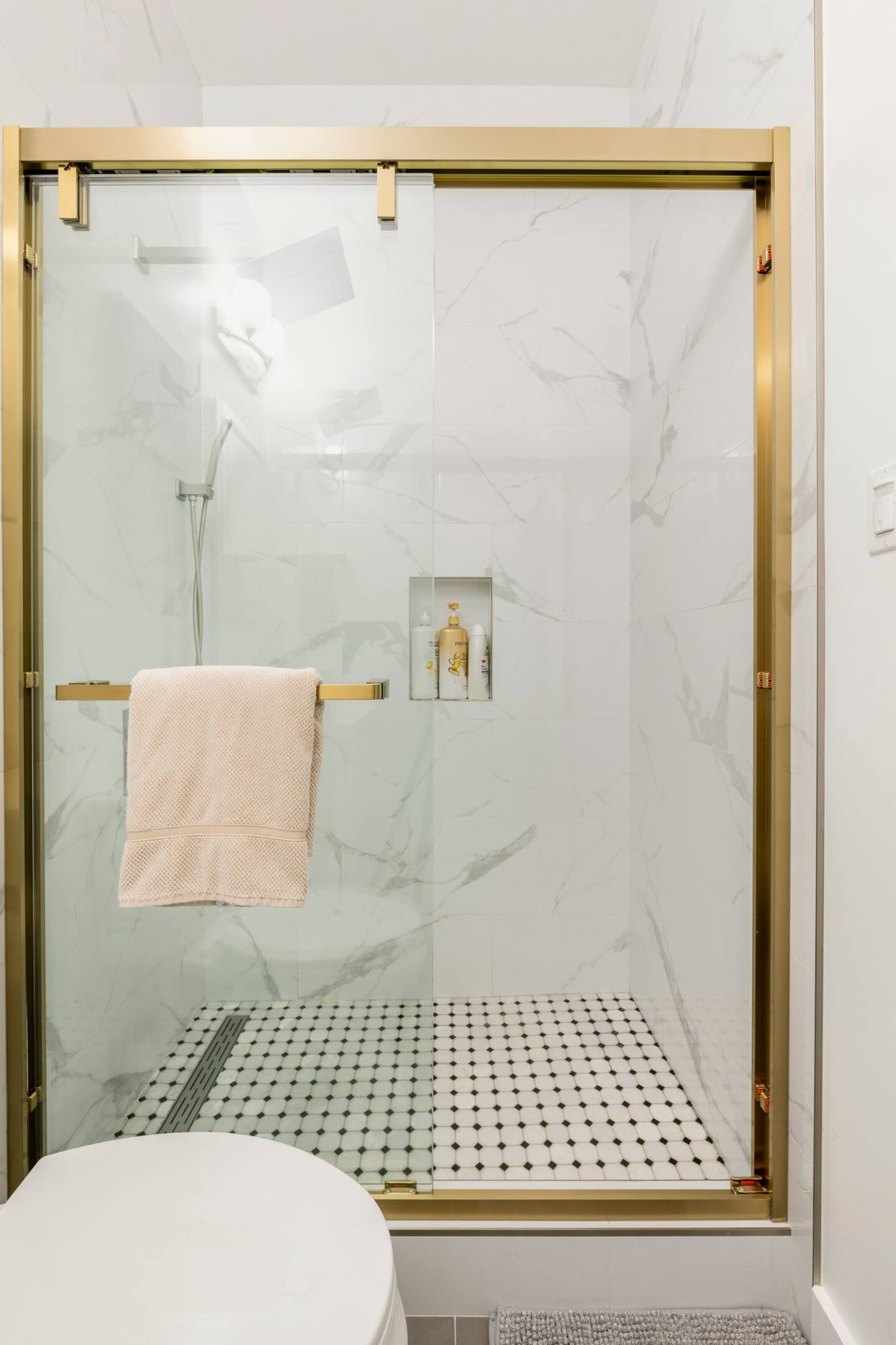 Townhouse in San Francisco · ★4.92 · 3 bedrooms · 3 beds · 3 baths - Image 30