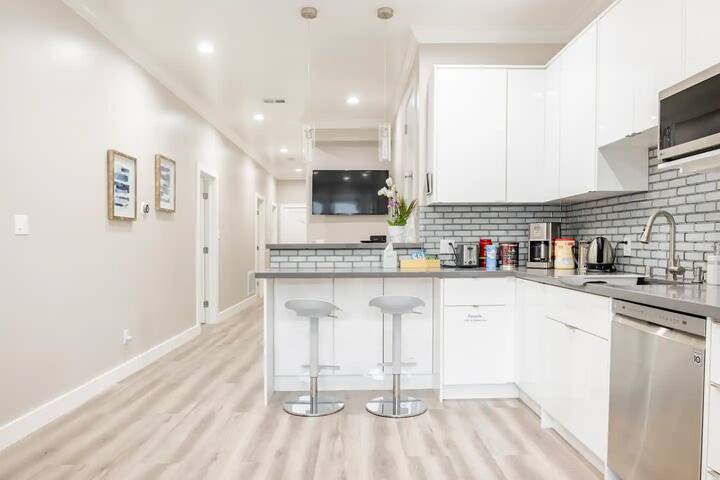 DTSF Entire Unit 3 bedroom+3baths near Oracle Park gallery image 5