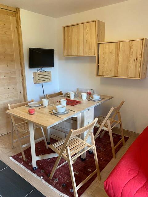 Renovated studio, close to the slopes